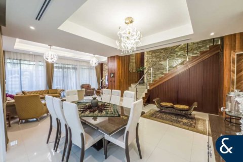 Vilă de închiriat în DAMAC Hills (Akoya by DAMAC), Dubai, EAU 3 dormitoare, 239 mp. №668014 - poză 11