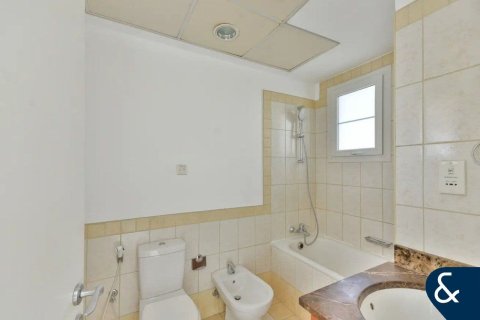 Villa in The Springs, Dubai, UAE 2 bedrooms, 157 sq.m. № 668015 - photo 10