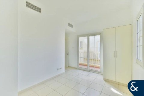 Villa in The Springs, Dubai, UAE 2 bedrooms, 157 sq.m. № 668015 - photo 7