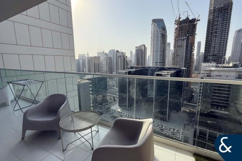 Business Bay, Dubai, UAE의 임대용 아파트 침실 2개, 83제곱미터 번호 668018 - 사진 16
