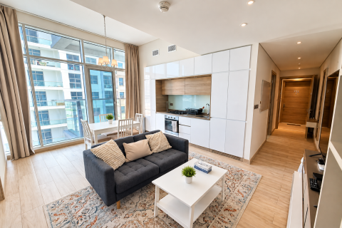 Appartamento a Dubai Marina, Dubai, EAU 2 camere da letto, 77.5 mq. № 748710