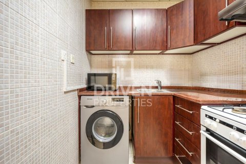 Apartmen di Business Bay, Dubai, UAE 1 bilik tidur, 69 meter persegi № 654417 - foto 8