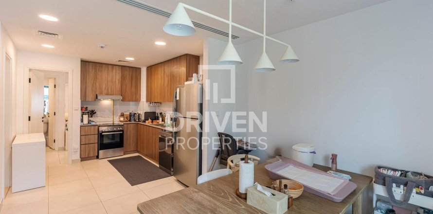 Villetta a schiera a Town Square, Dubai, EAU 3 camere da letto, 194 mq. № 654415