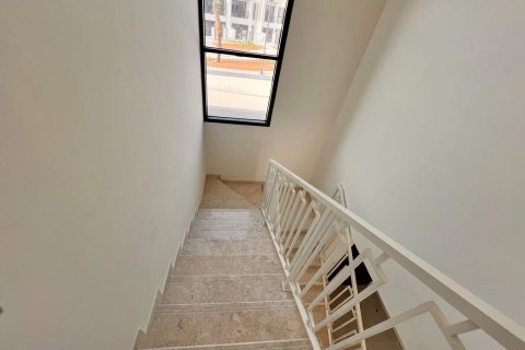 Shtëpi në qytet në Ras Al Khaimah, Emiratet e Bashkuara Arabe 3 dhoma gjumi, 237 m2. № 734895 - Foto 10