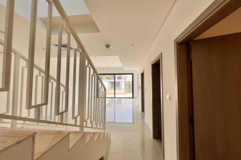 Shtëpi në qytet në Ras Al Khaimah, Emiratet e Bashkuara Arabe 3 dhoma gjumi, 237 m2. № 734895 - Foto 19