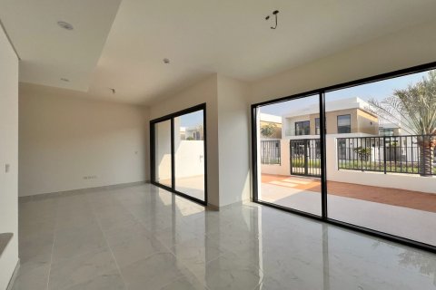 Shtëpi në qytet në Ras Al Khaimah, Emiratet e Bashkuara Arabe 3 dhoma gjumi, 237 m2. № 734895 - Foto 22