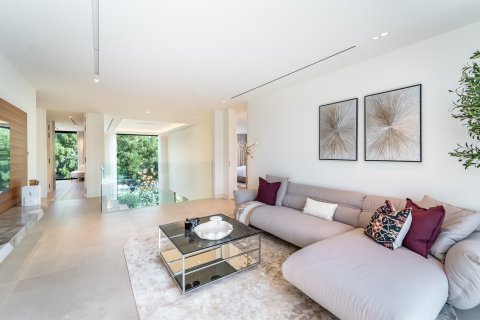 Villa à vendre à  Jumeirah Islands, Dubai, EAU 5 chambres, 547 m2 № 696022 - photo 22