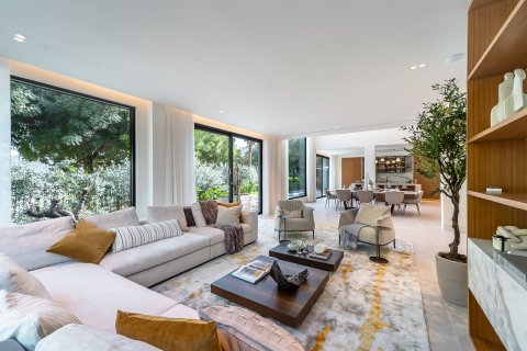 Villa à vendre à  Jumeirah Islands, Dubai, EAU 5 chambres, 547 m2 № 696022 - photo 2