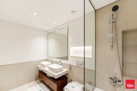 Apartament në Dubai, Emiratet e Bashkuara Arabe 2 dhoma gjumi, 105.4 m2. № 635722 - Foto 28