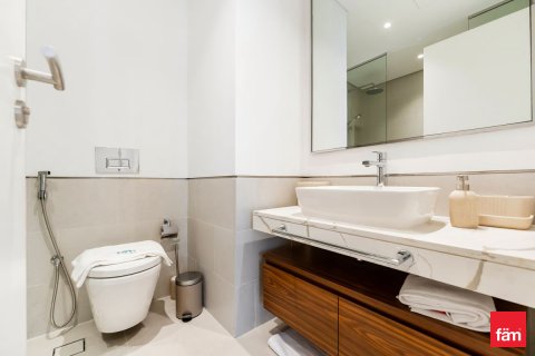 Apartament në Dubai, Emiratet e Bashkuara Arabe 2 dhoma gjumi, 105.4 m2. № 635722 - Foto 26