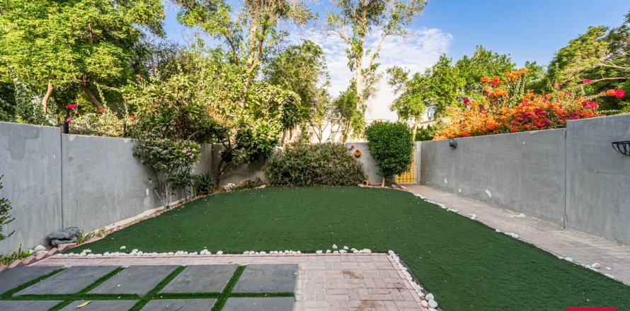 Vila v Dubai, SAE 3 ložnice, 255.4 m² Č.: 635727