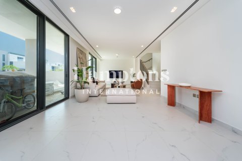 Villa en alquiler en Arabian Ranches 3, Dubai, EAU 5 dormitorios, 610.00109800 m2 № 759928 - foto 8