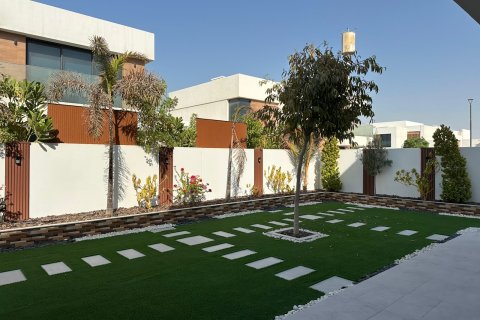 Villa en venta en Saadiyat Island, Abu Dhabi, EAU 4 dormitorios, 539 m2 № 717436 - foto 2