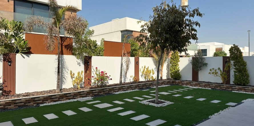 Villa en Saadiyat Island, Abu Dhabi, EAU 4 dormitorios, 539 m² № 717436
