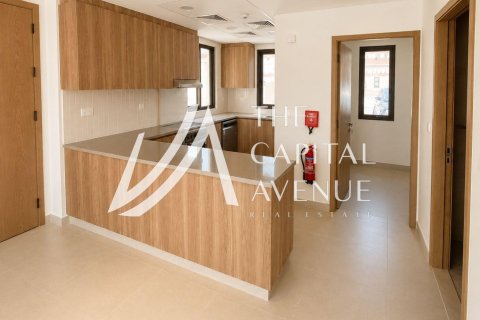 Townhouse de închiriat în Khalifa City, Abu Dhabi, EAU 3 dormitoare, 236.44 mp.  №759919 - poză 3