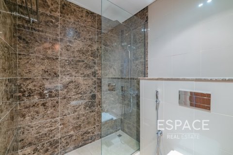 Διαμέρισμα σε Dubai Marina, ΗΑΕ 5 υπνοδωμάτια, 351 τ.μ. Αρ. 649772 - φωτογραφία 17
