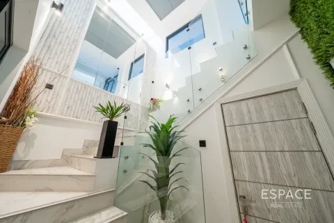 Townhouse sa Al Furjan, Dubai, UAE 4 silid-tulugan, 343 sq.m. № 649767 - larawan 8