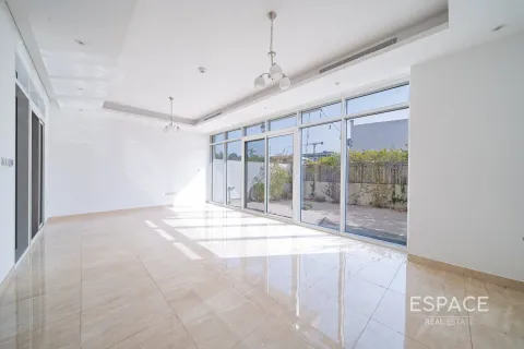 Townhouse in Al Furjan, Dubai, UAE 4 bedrooms, 287 sq.m. № 649768 - photo 3