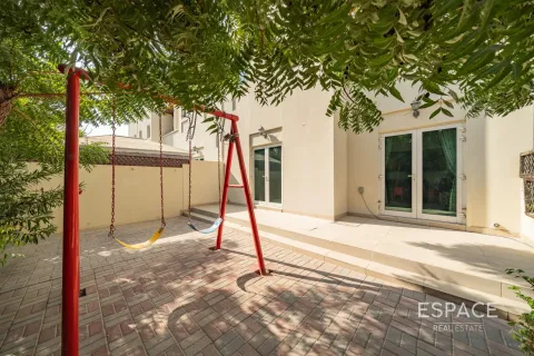 Al Furjan, Dubai, संयुक्त अरब अमीरात में टाउनहाउस, 3 बेडरूम, 301 वर्ग मीटर, संख्या 649771 - फ़ोटो 17