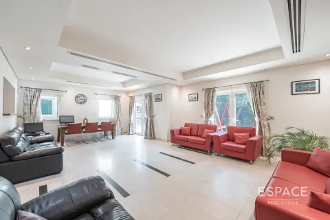 Al Furjan, Dubai, संयुक्त अरब अमीरात में टाउनहाउस, 3 बेडरूम, 301 वर्ग मीटर, संख्या 649771 - फ़ोटो 1