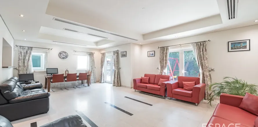 Al Furjan, Dubai, संयुक्त अरब अमीरात में टाउनहाउस, 3 बेडरूम, 301 वर्ग मीटर, संख्या 649771