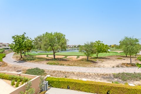 וילה להשכרה ב Jumeirah Golf Estates, Dubai, איחוד האמירויות  5 חדרי שינה, 781.96 מ"ר, מספר 751118 - תמונה 2