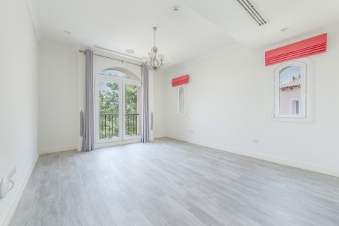 וילה להשכרה ב Jumeirah Golf Estates, Dubai, איחוד האמירויות  5 חדרי שינה, 781.96 מ"ר, מספר 751118 - תמונה 15