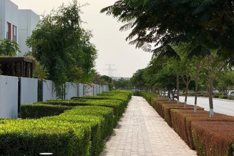 ویلا برای اجاره در Dubai Land، Dubai، امارات متحده عربی 4 خوابه ، 261 متر مربع ، شماره 718107 - تصویر 17