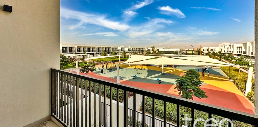 Rumah bandar di Town Square, Dubai, UAE 4 bilik tidur, 215.72 meter persegi № 733661