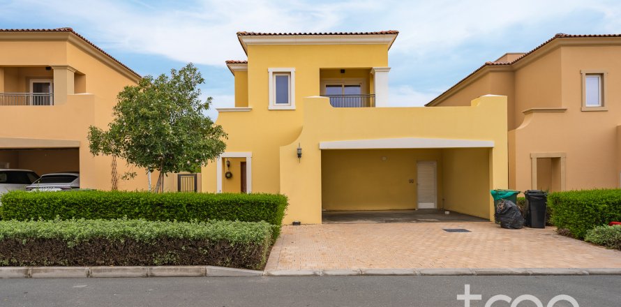 Villa asukohaga Dubai, AÜE: 3 magamistoaga, 204.76 m² Nr 733657