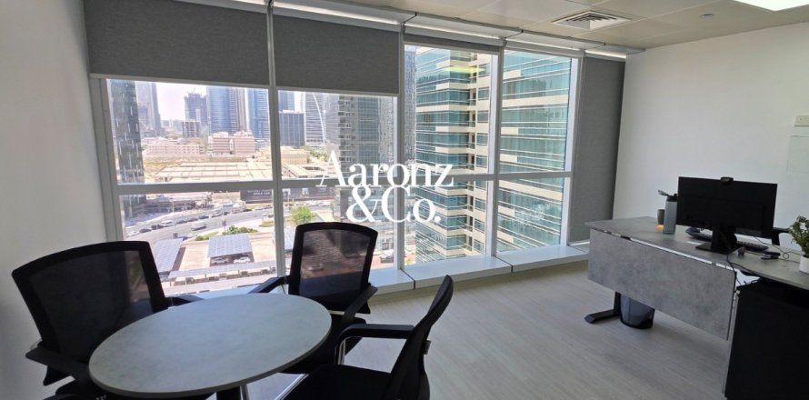 Zyrë në Jumeirah Lake Towers, Dubai, Emiratet e Bashkuara Arabe 126 m2. № 715742
