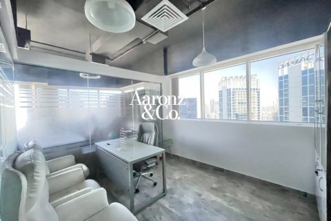משרד להשכרה ב Business Bay, Dubai, איחוד האמירויות 95 מ"ר, מספר 715741 - תמונה 4