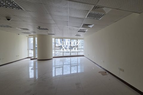 دفتر در Jumeirah Lake Towers، Dubai ، امارات متحده عربی 79 متر مربع.  شماره 715743