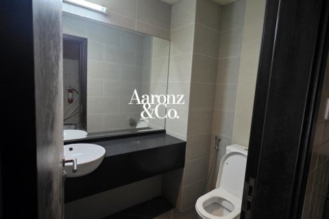 Oficiu de închiriat în Jumeirah Lake Towers, Dubai, EAU 79 mp. №715743 - poză 11
