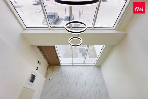 Townhouse sa Dubai, UAE 3 silid-tulugan, 106.9 sq.m. № 696804 - larawan 14