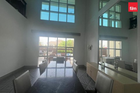 Dubai, BAE’de kiralık вилла 4 yatak odası, 965 m&sup2; No 687945 - fotoğraf 8