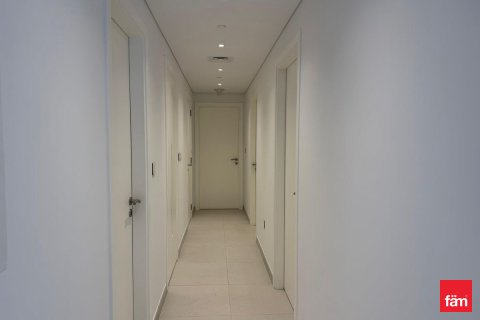 Apartment in Umm Suqeim, Dubai, UAE 3 bedrooms, 175.5 sq.m. № 687946 - photo 16