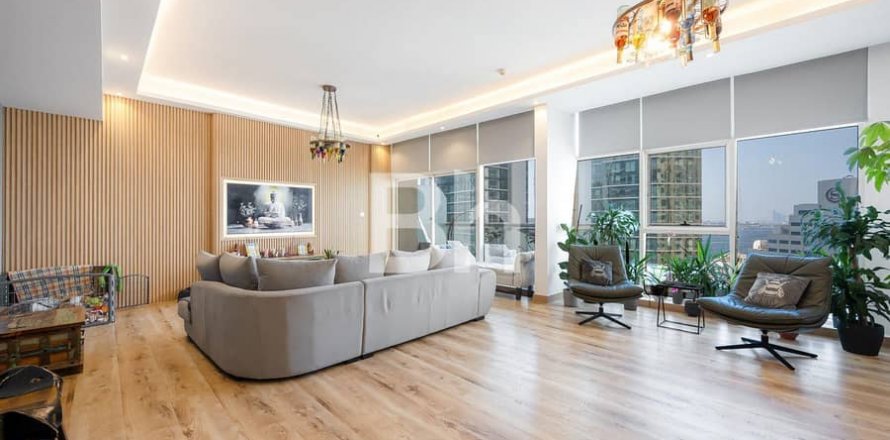 Huoneisto Dubai Marina, Arabiemiraatit 3 makuuhuonetta, 187 m2 № 643329