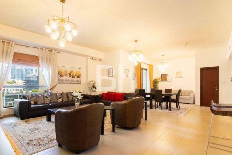 Apartamento en alquiler en Jumeirah Beach Residence, Dubai, EAU 1 dormitorio, 142 m2 № 643328 - foto 2