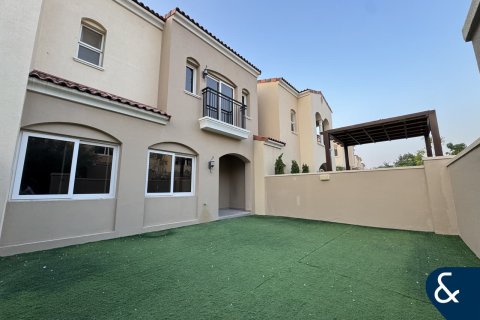 Таунхаус в Dubai Land, Дубай, ОАЕ 3 спальні, 169м2 № 685163