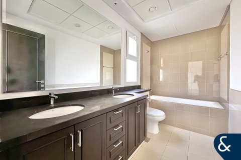 Townhouse sa Dubai Land, UAE 3 silid-tulugan, 169 sq.m. № 685163 - larawan 8