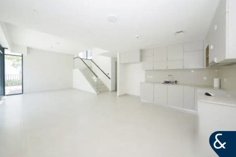 Willa do wynajęcia w Arabian Ranches 3, Dubai, ZEA 4 sypialnie, 301 mkw., nr 685168 - zdjęcie 3