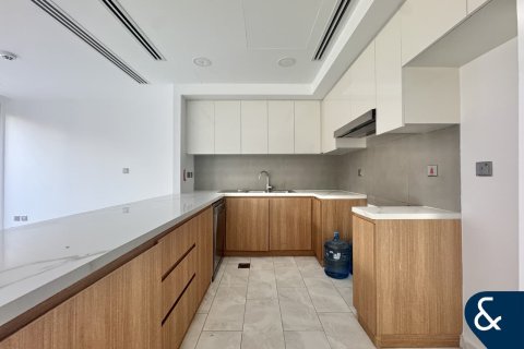 Shtëpi në qytet në Dubai Land, Dubai, Emiratet e Bashkuara Arabe 3 dhoma gjumi, 183 m2. № 685165 - Foto 5