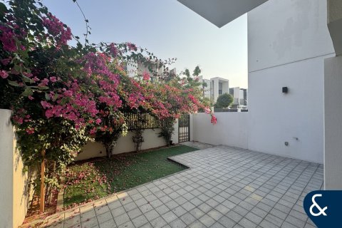 Shtëpi në qytet në Dubai Land, Dubai, Emiratet e Bashkuara Arabe 3 dhoma gjumi, 183 m2. № 685165 - Foto 2