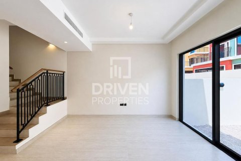 خانه شهری برای اجاره در Damac Lagoons، Dubai، امارات متحده عربی 3 خوابه ، 144 متر مربع ، شماره 768298 - تصویر 2