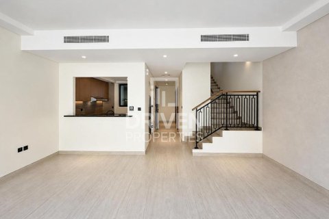 خانه شهری برای اجاره در Damac Lagoons، Dubai، امارات متحده عربی 3 خوابه ، 144 متر مربع ، شماره 768298 - تصویر 1