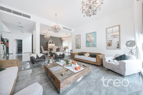 Müüa villa asukohaga Arabian Ranches, Dubai, AÜE: 3 magamistoaga, 298.78 m² Nr 733123 - pilt 3