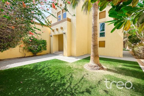 Vila di Jumeirah Park, Dubai, UAE 3 bilik tidur, 327.67 meter persegi № 733121 - foto 18