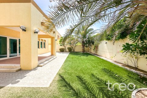 Vila di Jumeirah Park, Dubai, UAE 3 bilik tidur, 327.67 meter persegi № 733121 - foto 17