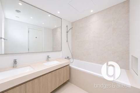Apartman u gradu Downtown Dubai (Downtown Burj Dubai), UAE 2 spavaće sobe, 111 m2 Br. 698678 - Slika 20